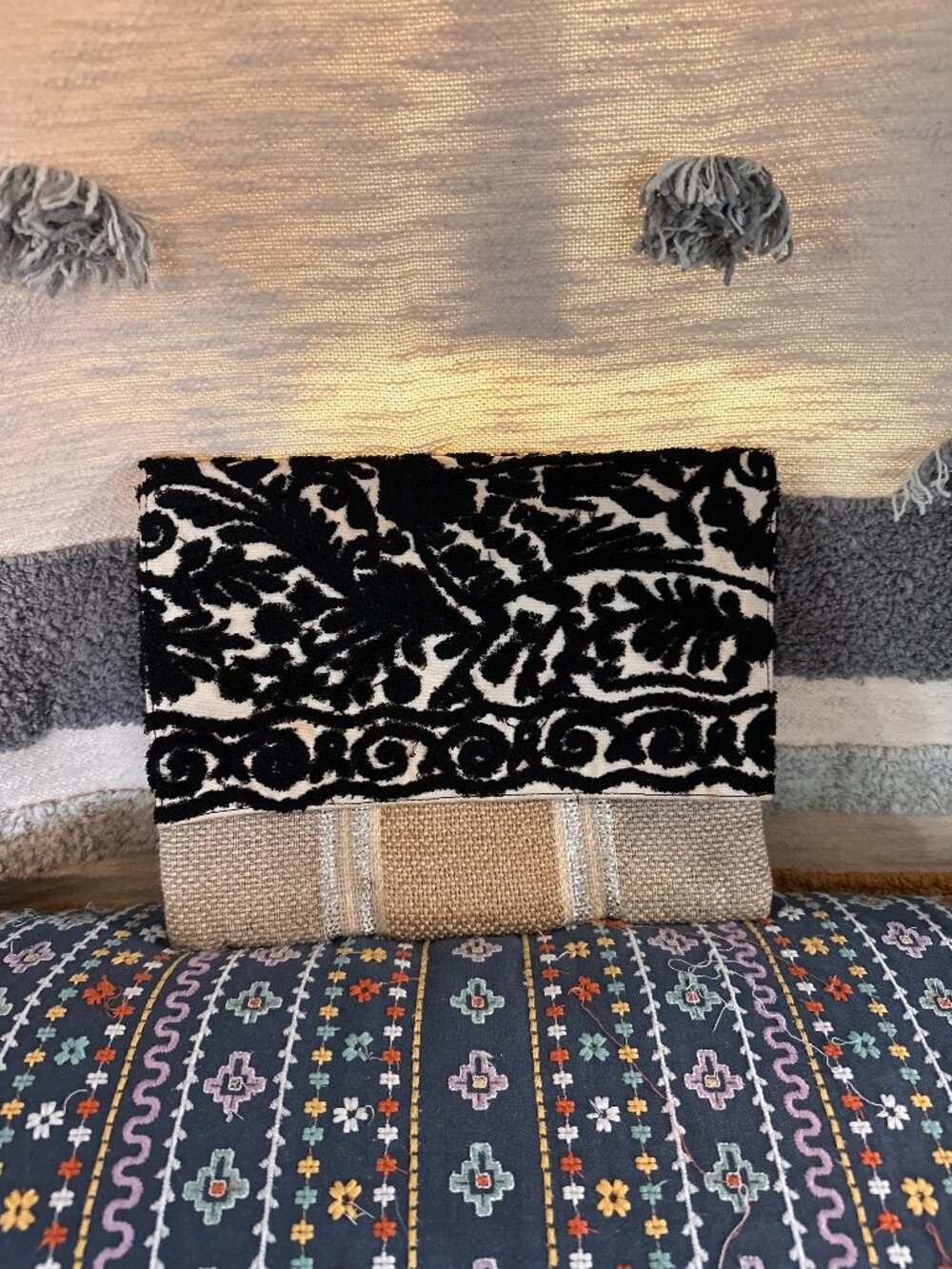Anthropologie Jasper&Jeera Straw Embroidery Clutch Black/White/Creme/Silver
